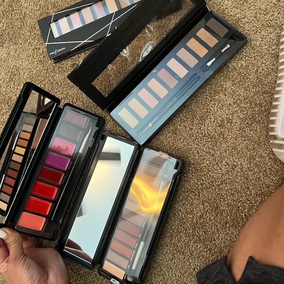 brand new never touched - Picture 1 of 4